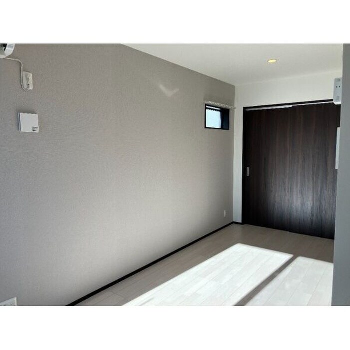 物件内観写真4　(居室)