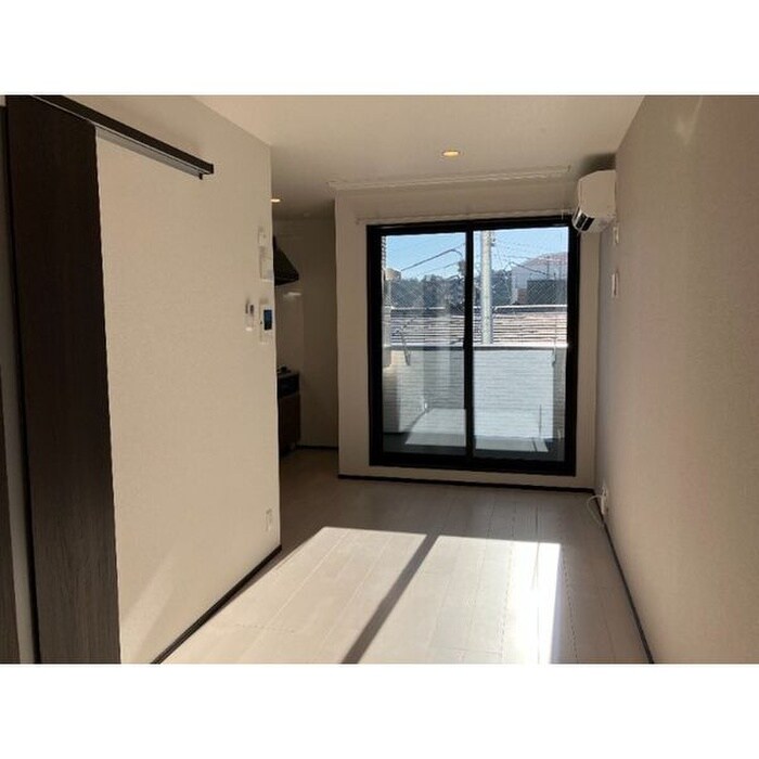 物件内観写真5　(居室)