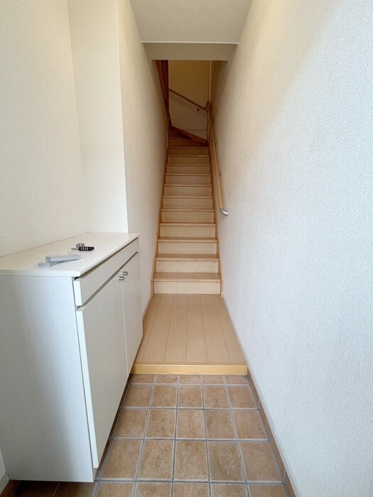 物件内観写真15　(廊下)