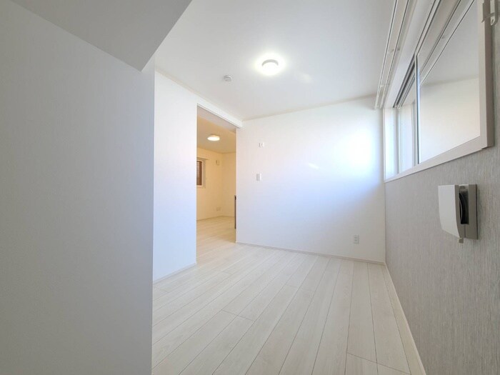 物件内観写真8　(居室)