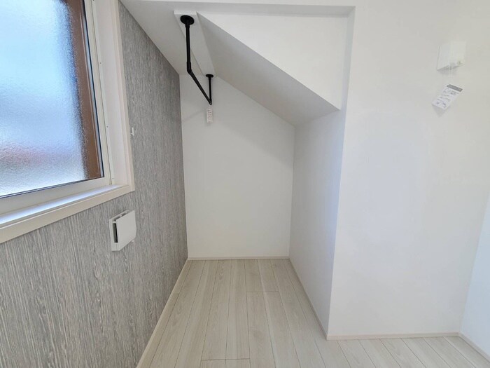 物件内観写真11　(収納)