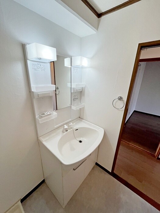 物件内観写真10　(洗面)