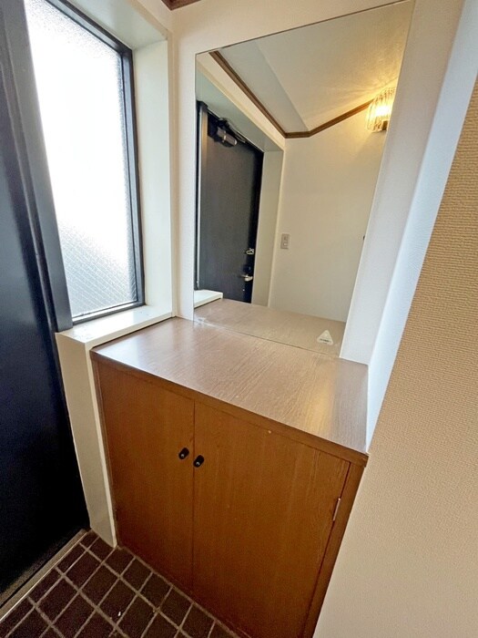 物件内観写真15　(靴箱)