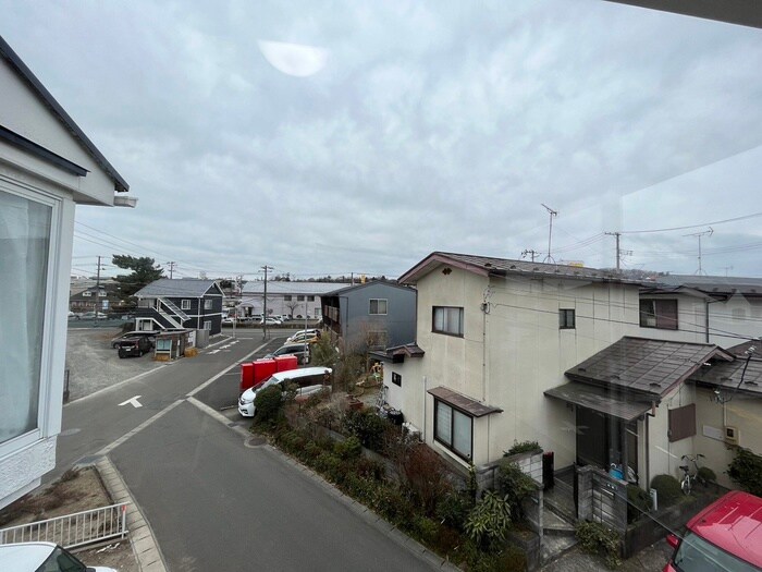 物件内観写真14　(室内からの展望)