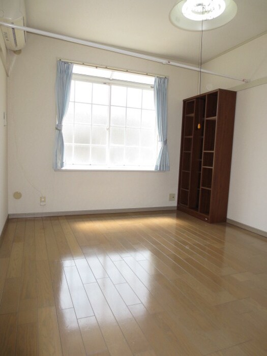 物件内観写真12　(居室)