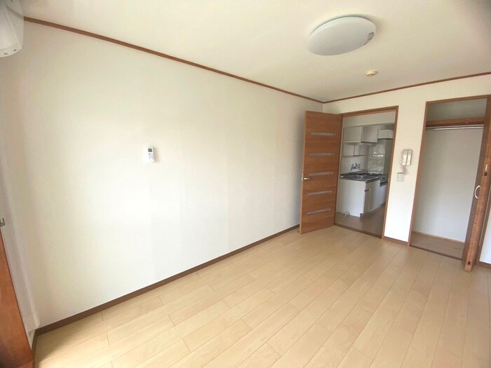 物件内観写真10　(居室)