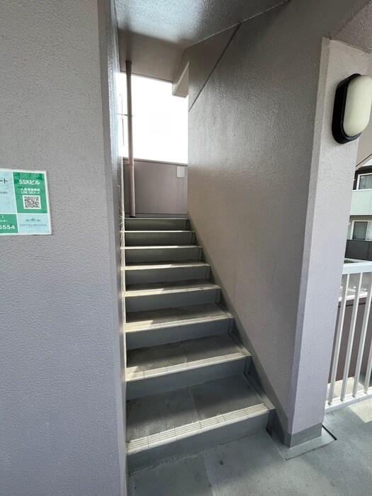 物件外観写真6　(建物設備)