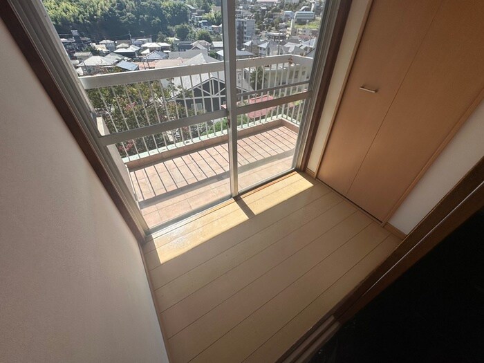 物件内観写真10　(居室)