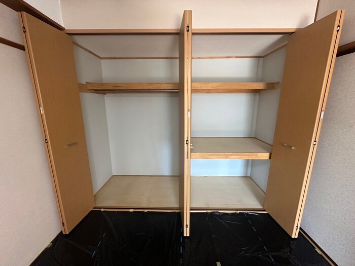 物件内観写真12　(収納)