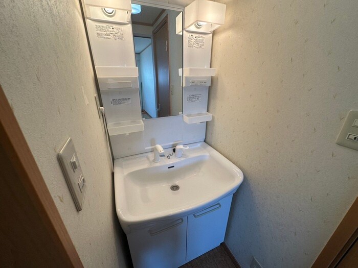 物件内観写真14　(洗面)