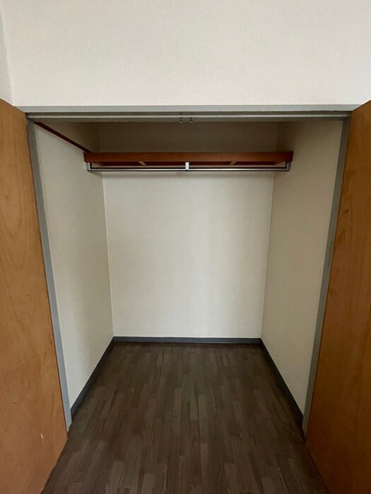 物件内観写真13　(収納)