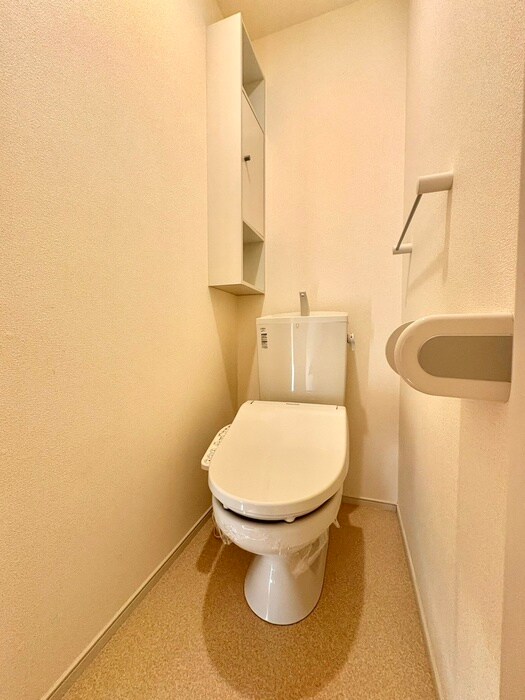 物件内観写真11　(トイレ)