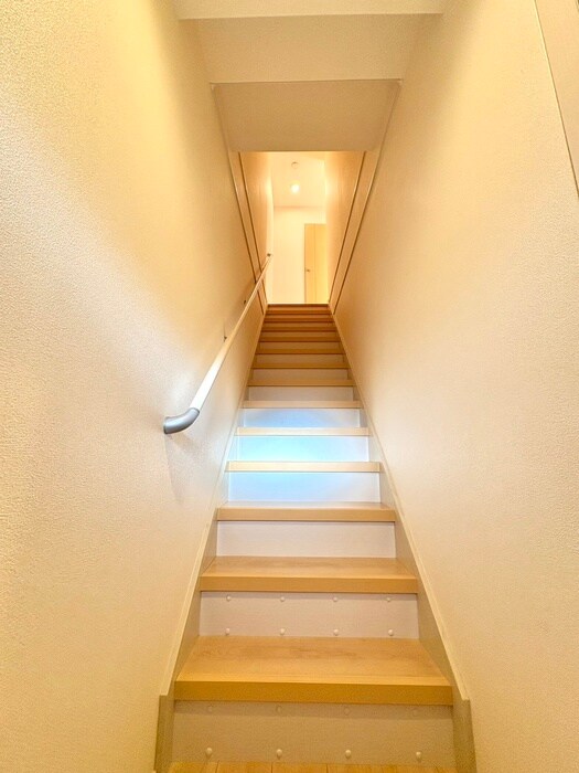 物件内観写真13　(廊下)