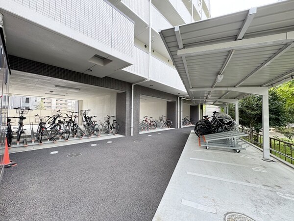 駐輪場