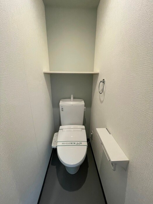 物件内観写真11　(トイレ)