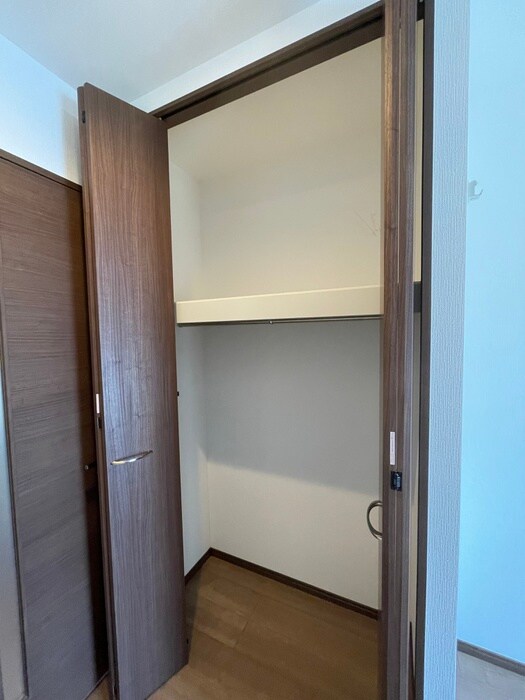 物件内観写真13　(収納)