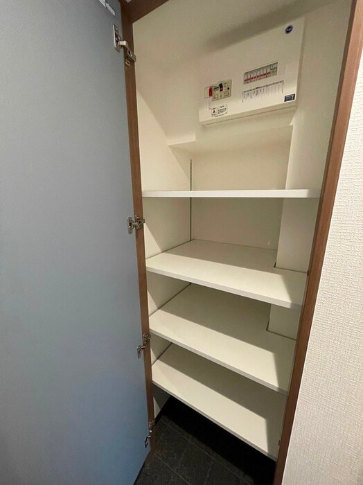物件内観写真15　(靴箱)