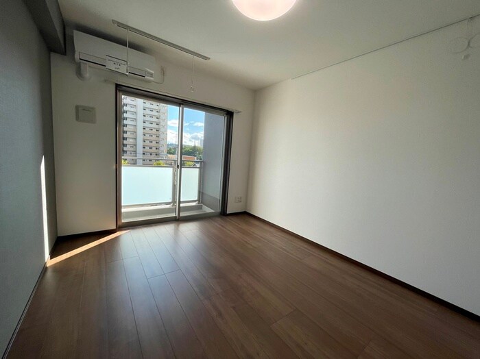 物件内観写真19　(居室)