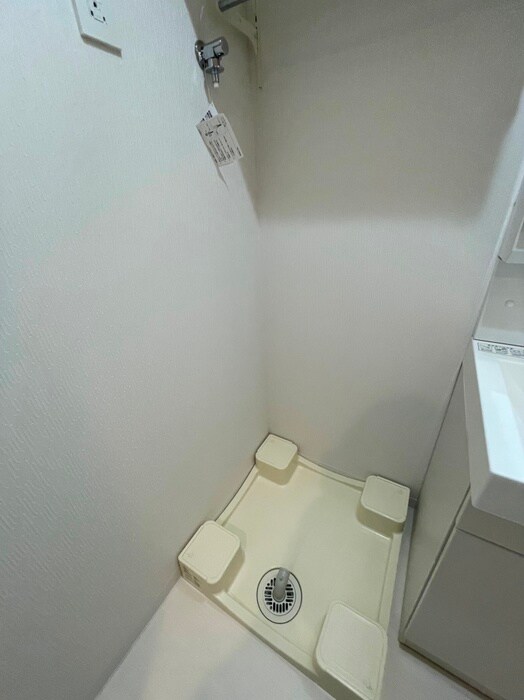 物件内観写真21　(洗濯機置場)