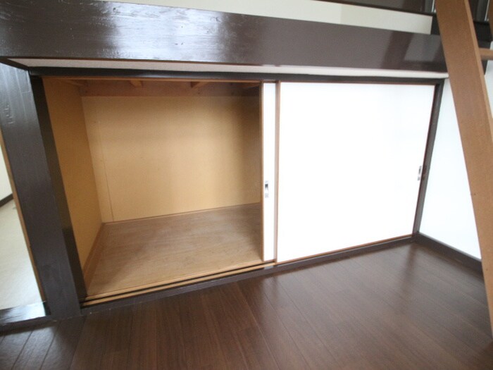 物件内観写真8　(収納)