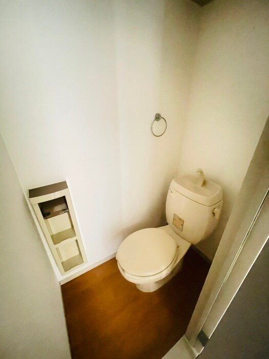 物件内観写真12　(トイレ)