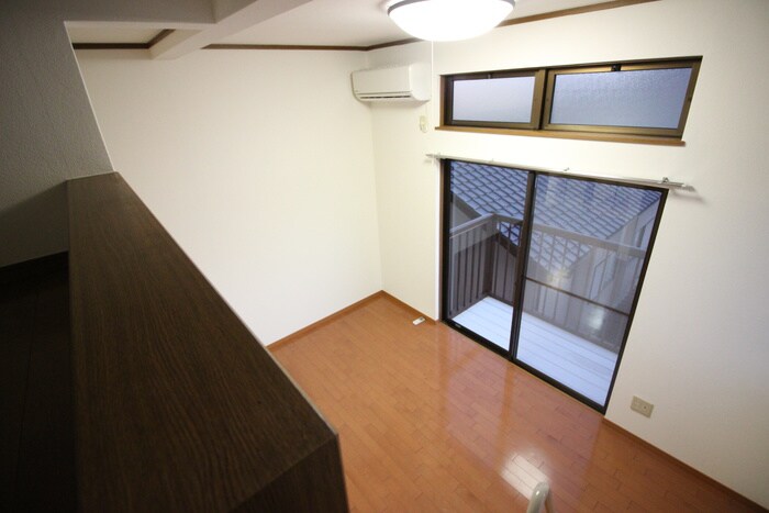 物件内観写真13　(居室)