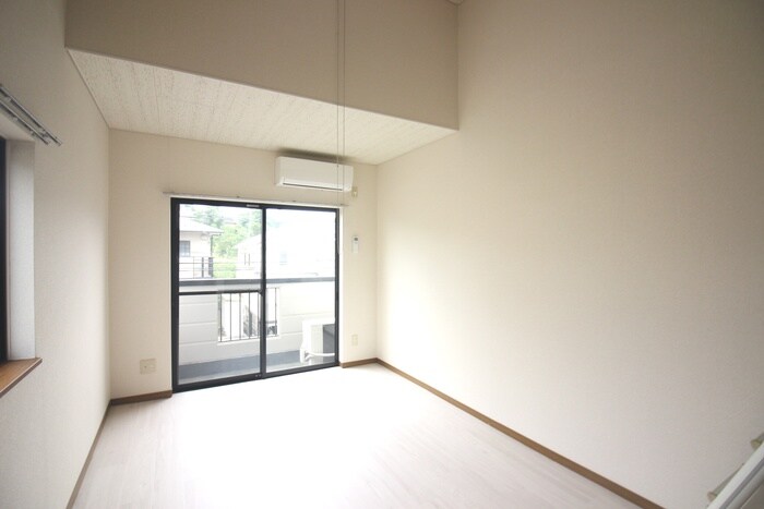 物件内観写真16　(居室)