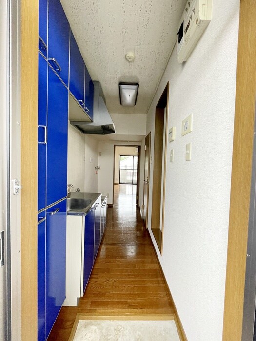 物件内観写真17　(玄関)