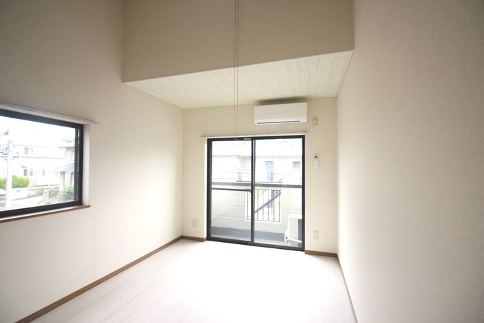 物件内観写真22　(居室)