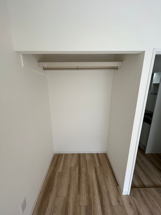 物件内観写真13　(収納)