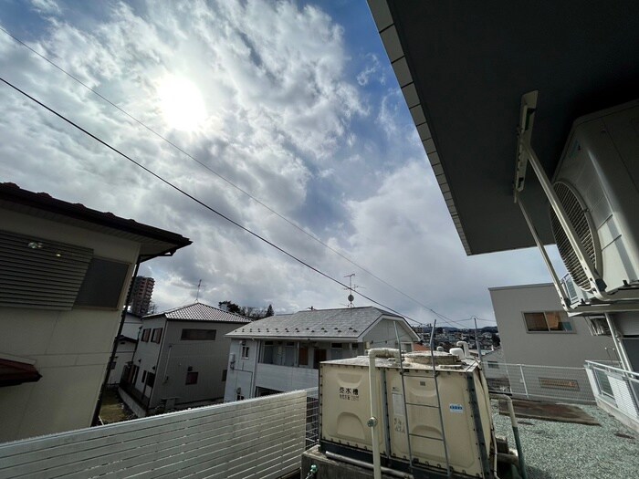 物件内観写真22　(室内からの展望)