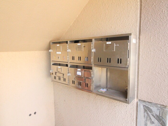 物件外観写真6　(建物設備)