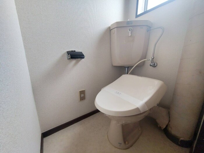 物件内観写真16　(トイレ)