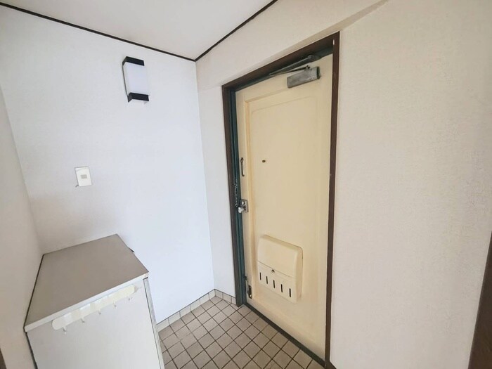 物件内観写真20　(玄関)