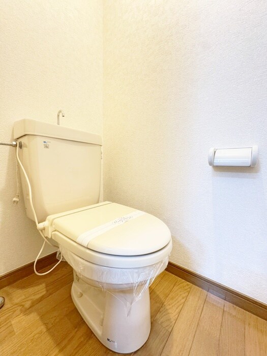 物件内観写真11　(トイレ)