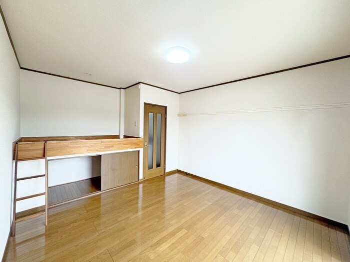 物件内観写真17　(居室)