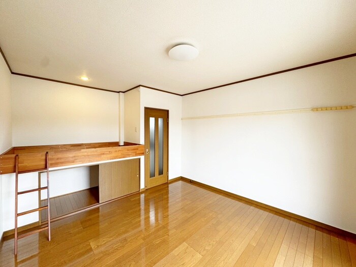 物件内観写真17　(居室)