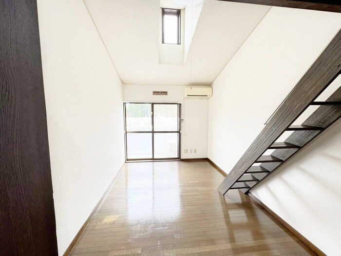 物件内観写真19　(居室)