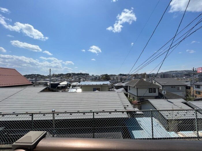 物件内観写真16　(室内からの展望)