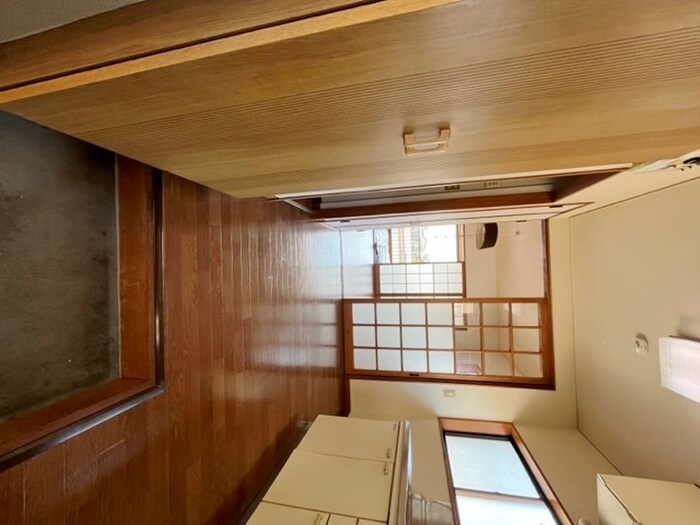 物件内観写真21　(玄関)