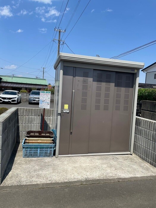 物件外観写真6　(建物設備)