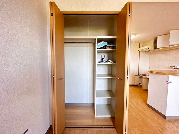 物件内観写真9　(収納)