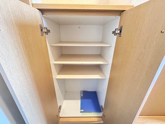 物件内観写真15　(靴箱)