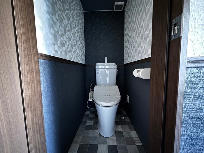 物件内観写真13　(トイレ)