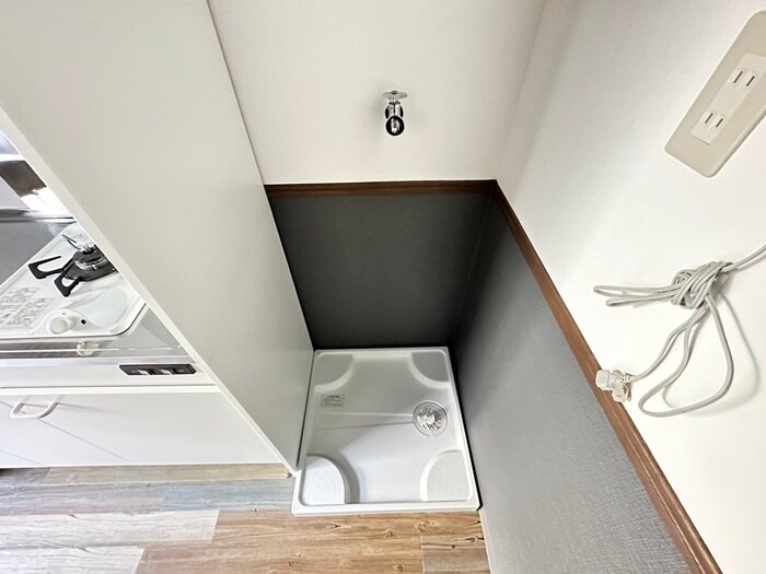 物件内観写真17　(洗濯機置場)