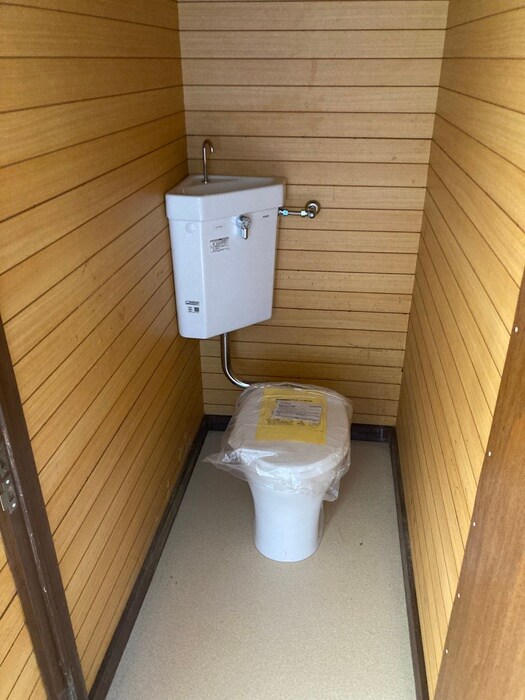 物件内観写真13　(トイレ)