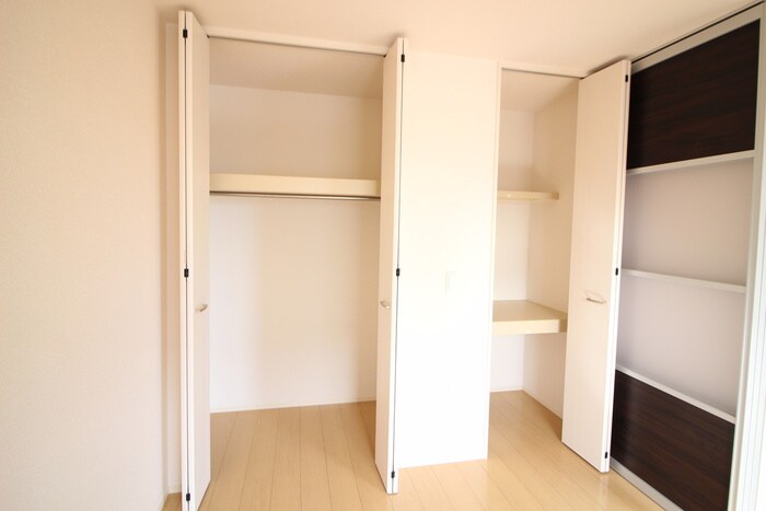 物件内観写真14　(収納)