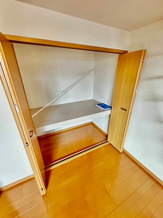 物件内観写真11　(収納)