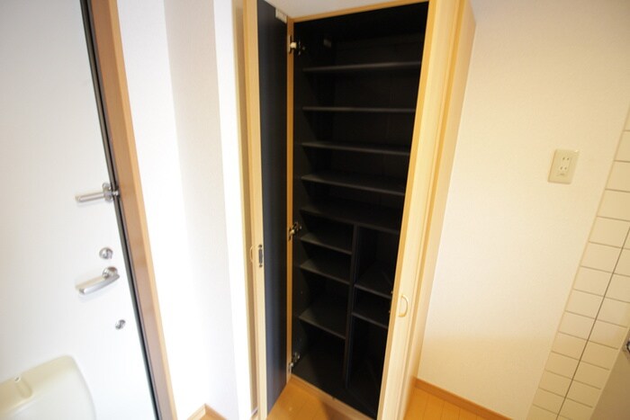 物件内観写真20　(靴箱)