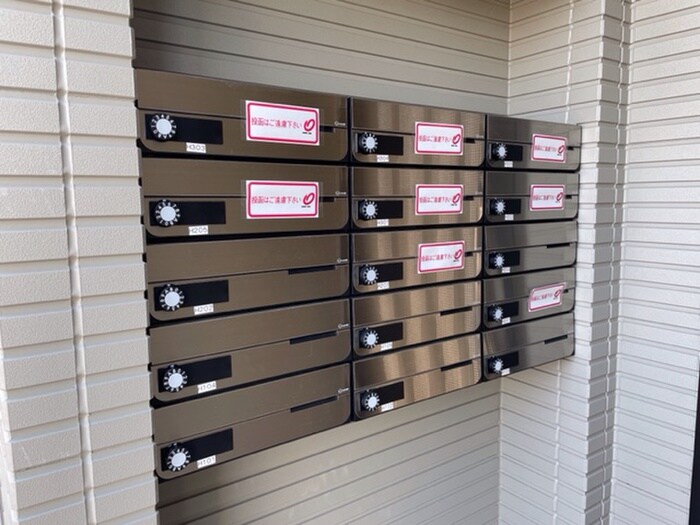 物件外観写真4　(建物設備)